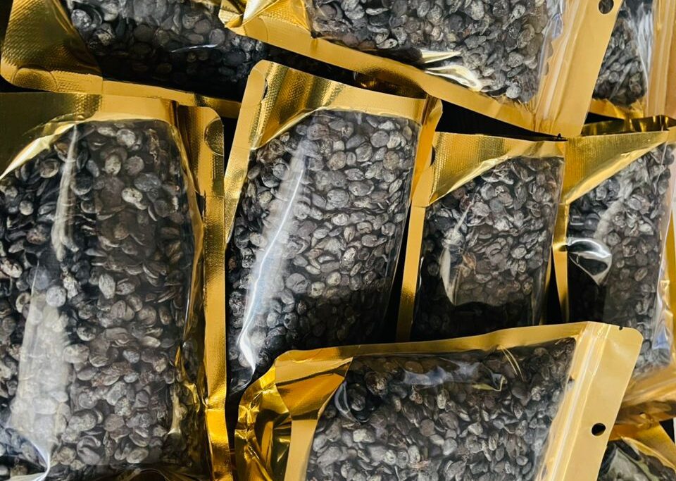 Dry Locust Beans (Iru) — Dried